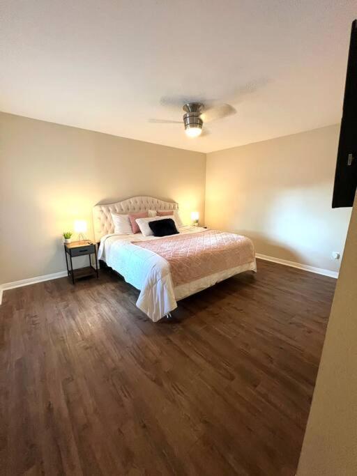 Lovely 2 Bedroom/2 Bath Houston, Heights/Galleria Luaran gambar